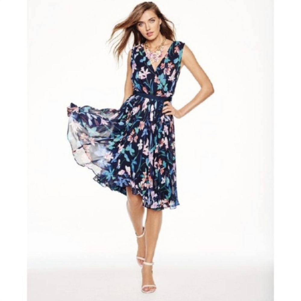 TALBOTS Floral Print Pleated Chiffon V neck Sleeveless Dress